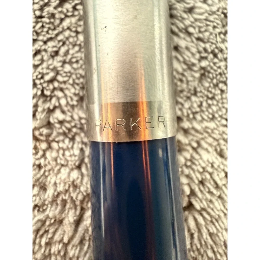 Parker Vintage 21 Blue Inverted Ridge Clip Fountain Pen